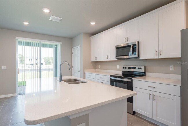 Building Photo - 518 Amadoras Wy
