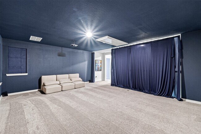 Building Photo - 21831 Tallulah River Dr