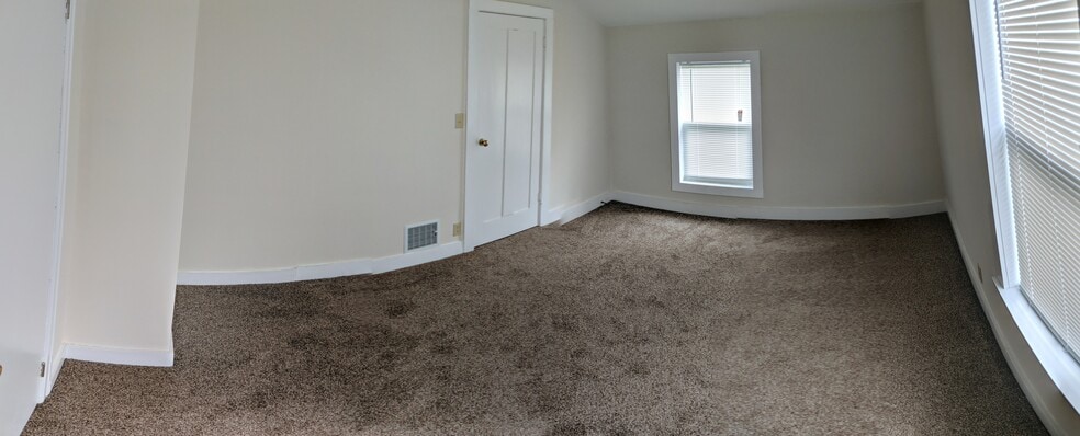 Building Photo - 211 McKinley Ave