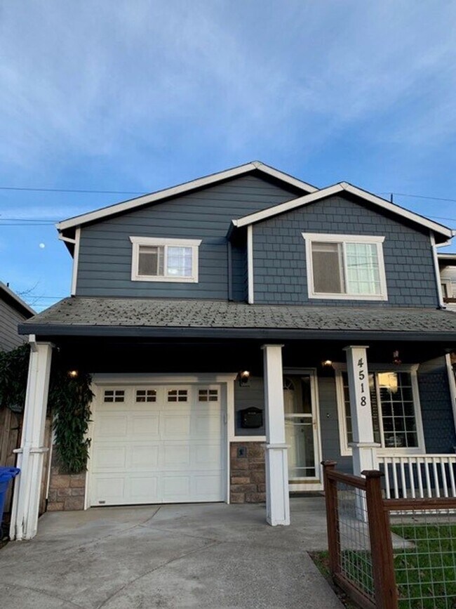 Building Photo - 4518 SE 66th Ave