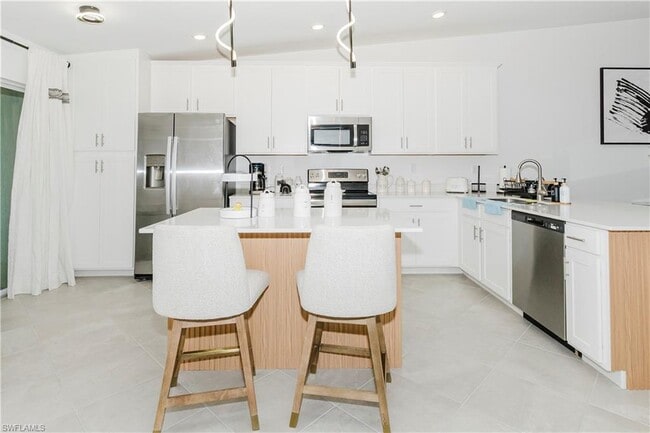 Building Photo - 5466 Double Eagle Cir