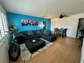 Building Photo - 1821 NE 62nd St