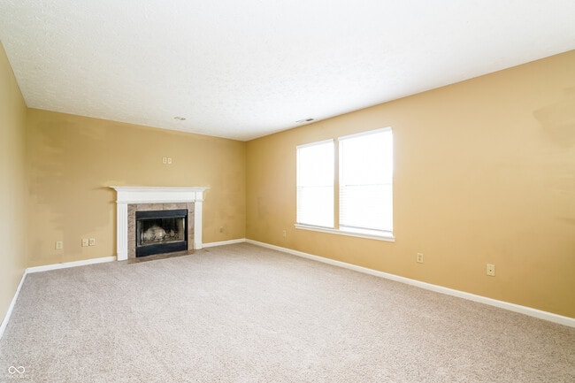 Building Photo - 2146 Rosswood Blvd