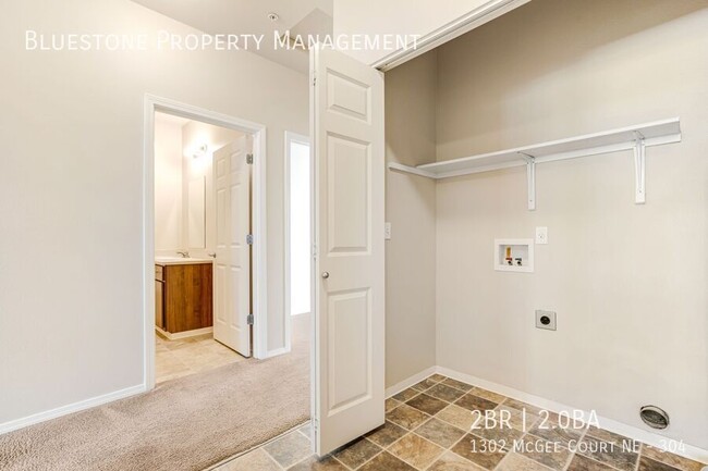Building Photo - 1302 Mcgee Ct NE