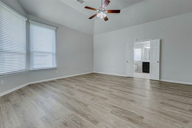 Building Photo - 2718 Misty Laurel Ct