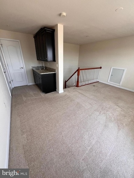 Building Photo - 42592 Sunset Ridge Square