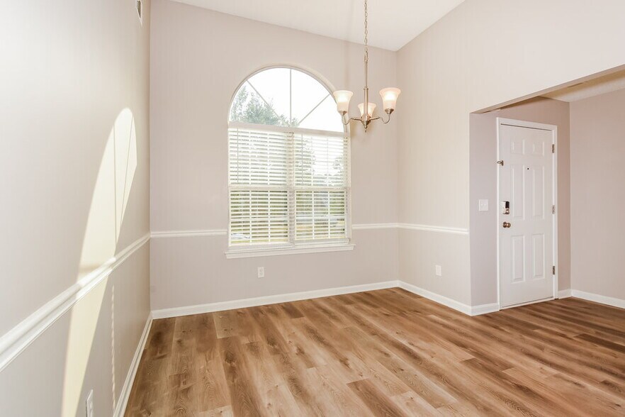 Building Photo - 6967 Fields Dr