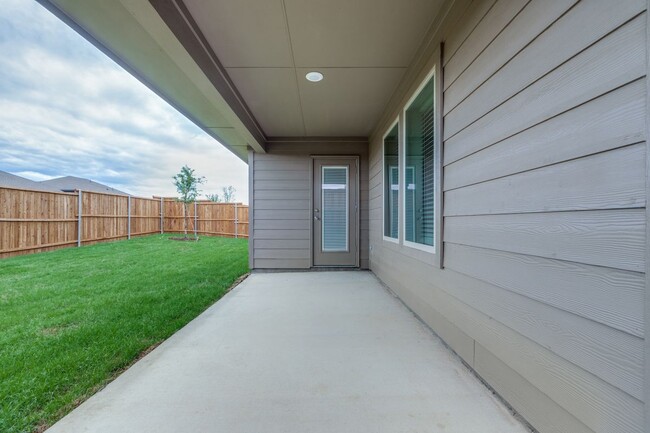 Building Photo - 3904 Jasper Ln
