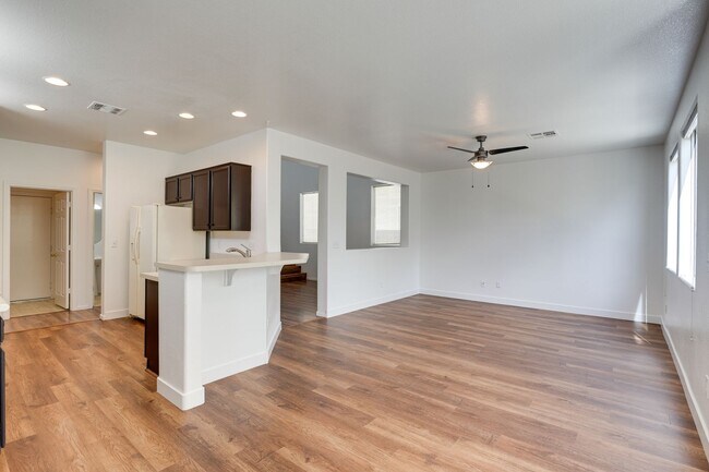 Building Photo - Gated Northwest Las Vegas Home with Loft & Parkside Location