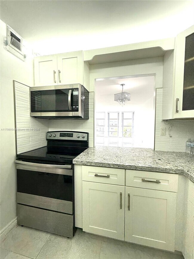 Building Photo - 851 Three Islands Boulevard