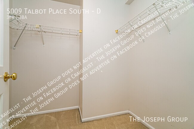 Building Photo - 5009 Talbot Pl S