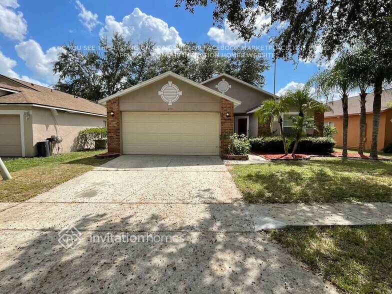 Primary Photo - 459 Lancer Oak Dr