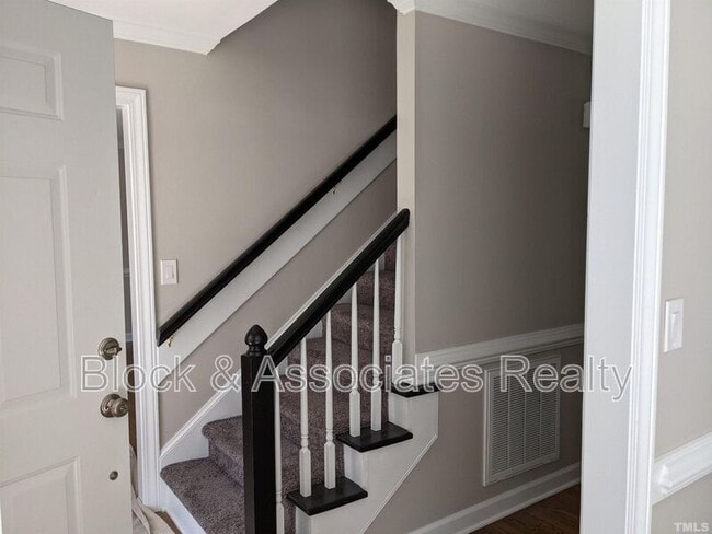 Building Photo - 143 Brannigan Pl