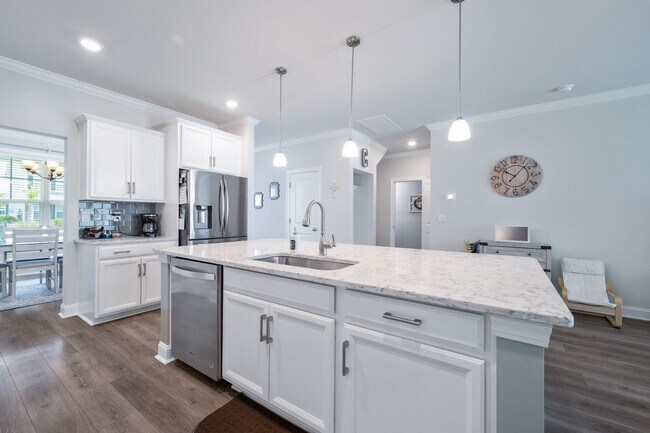 Building Photo - 1339 Bermuda Grass Dr