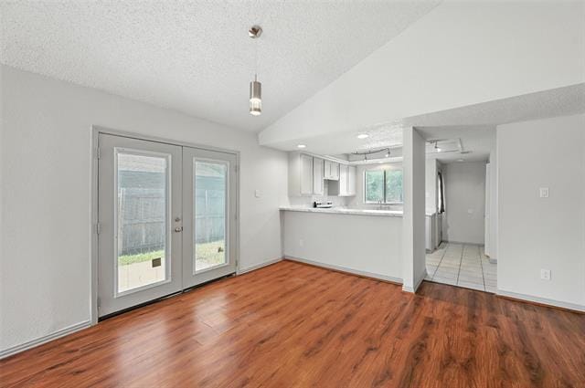 Building Photo - 5922 Timbercrest Dr