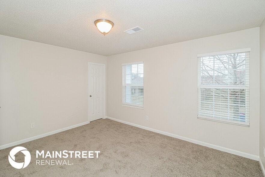 Building Photo - 10071 Branley Oak Dr