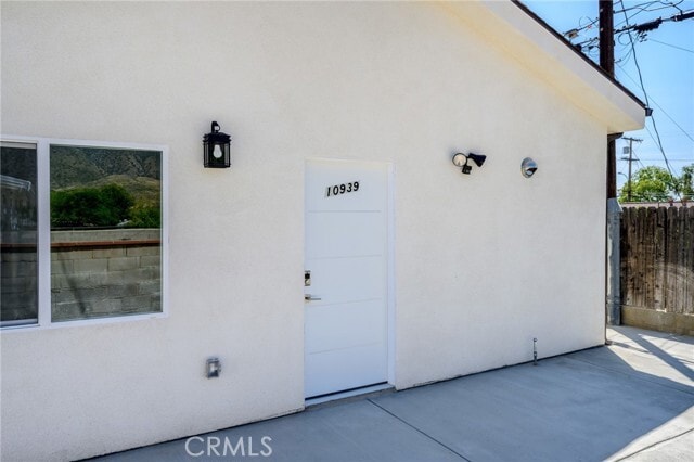 Building Photo - 10939 Nassau Ave