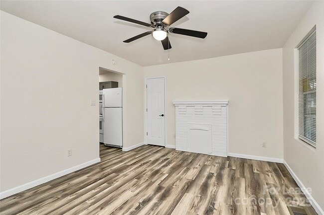 Building Photo - 2825 Morson St