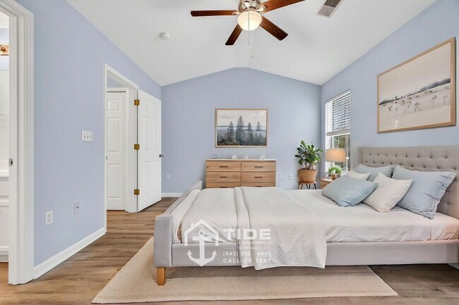 Building Photo - Townhome Living on Daniel Island