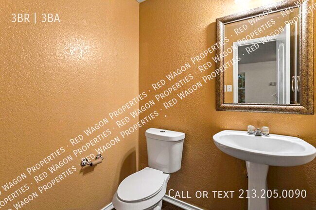 Building Photo - 2614 Sunview Lake
