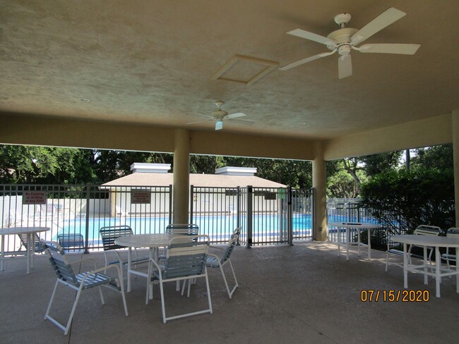 Building Photo - SEAWOODS 3BR MONTHLY FURNISHED RENTAL