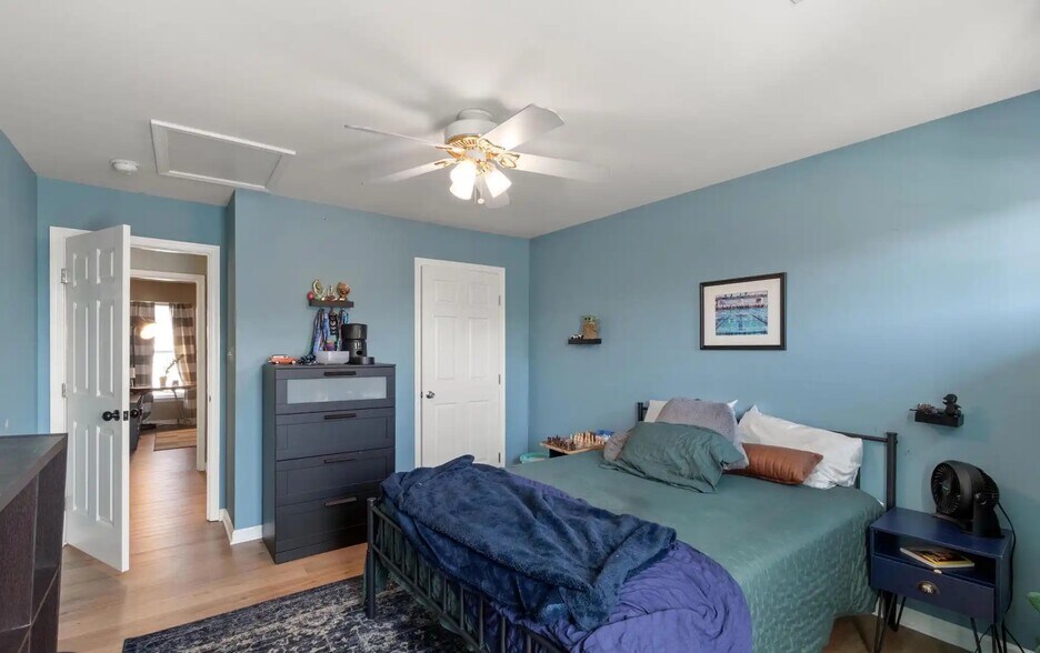 Building Photo - 6 Beau Ridge Dr