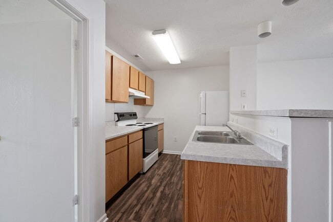 Building Photo - 101 Aspen Dr