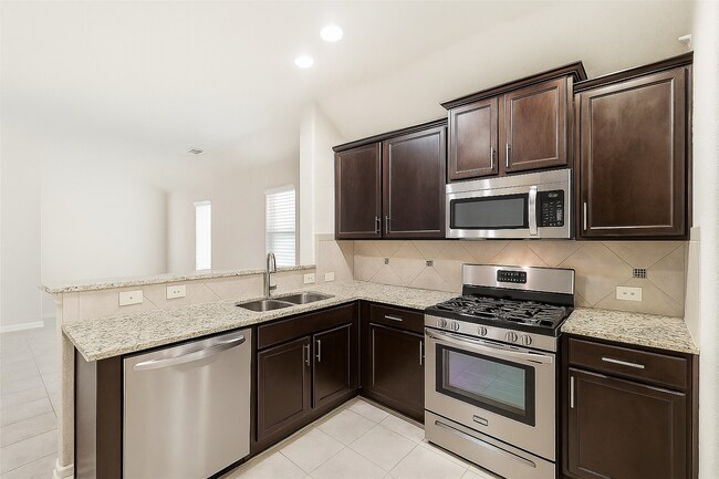 Building Photo - 9905 Cottontail Ln