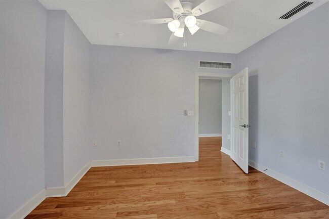 Building Photo - 1861 Coral Heights Blvd
