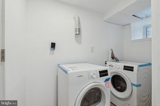 Building Photo - 1200 S Ruby St