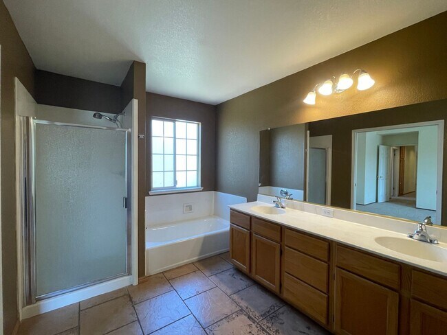 Building Photo - 16682 San Benito Dr