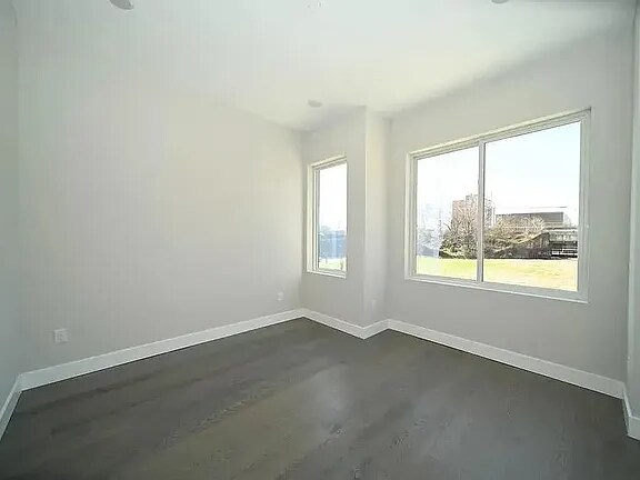 Building Photo - 1415 N 8th St