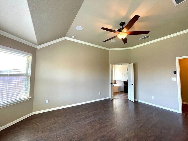 Building Photo - 8388 Angelo Loop