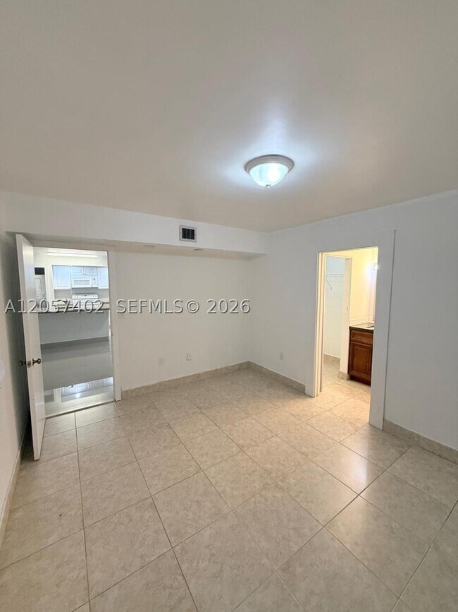 Building Photo - 15635 SW 74th Cir Dr