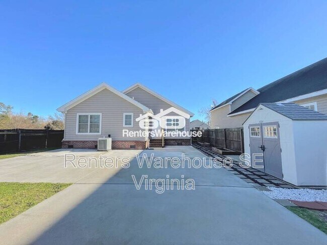 Building Photo - 100 Burnetts Ct