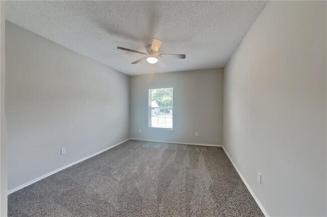 Building Photo - 11085 Taylors Spring Pl