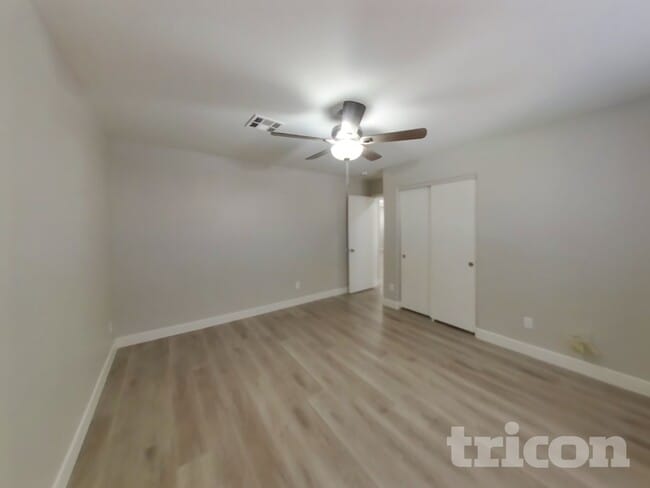 Building Photo - 1110 Edgestone Mark Ave