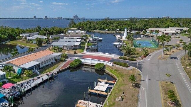 Building Photo - 5506 Virginia Dare Ln