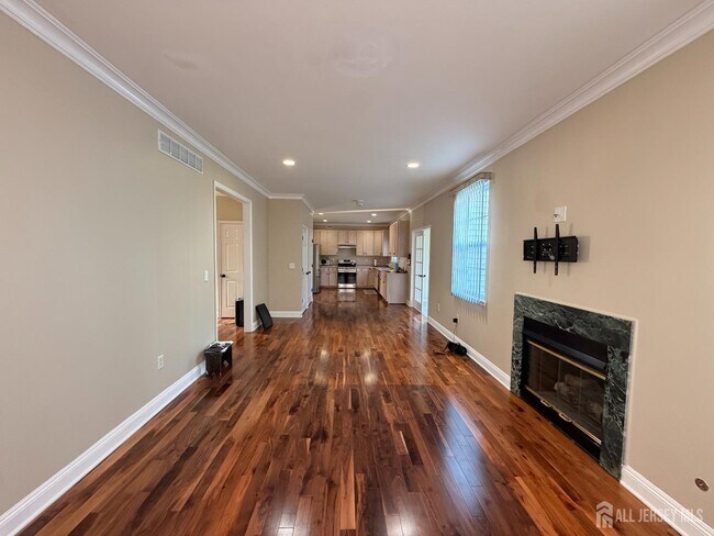 Building Photo - 87 Timberhill Dr