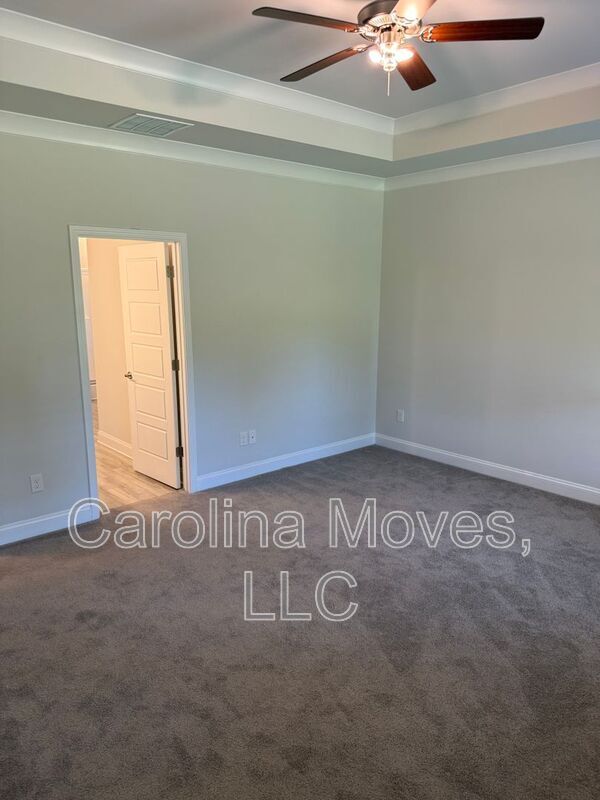 Building Photo - 349 Cypress Holw Trl