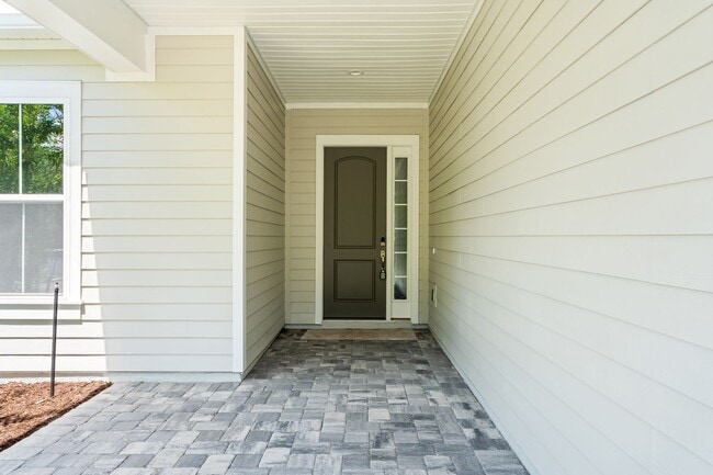 Building Photo - 489 Caiden Dr