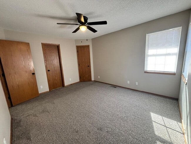 Building Photo - Move in Special- 1/2 off the 2nd full month of rent. Renovated 3 Bedroom 2 Bath Home with a Finis...