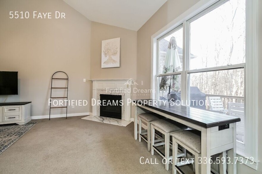 Building Photo - 5510 Faye Dr