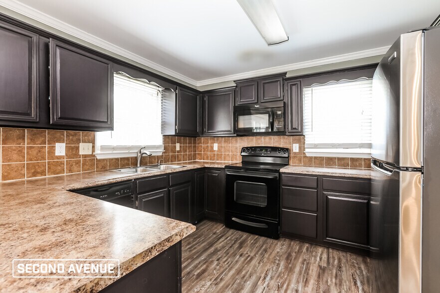 Building Photo - 3655 Starboard Ln