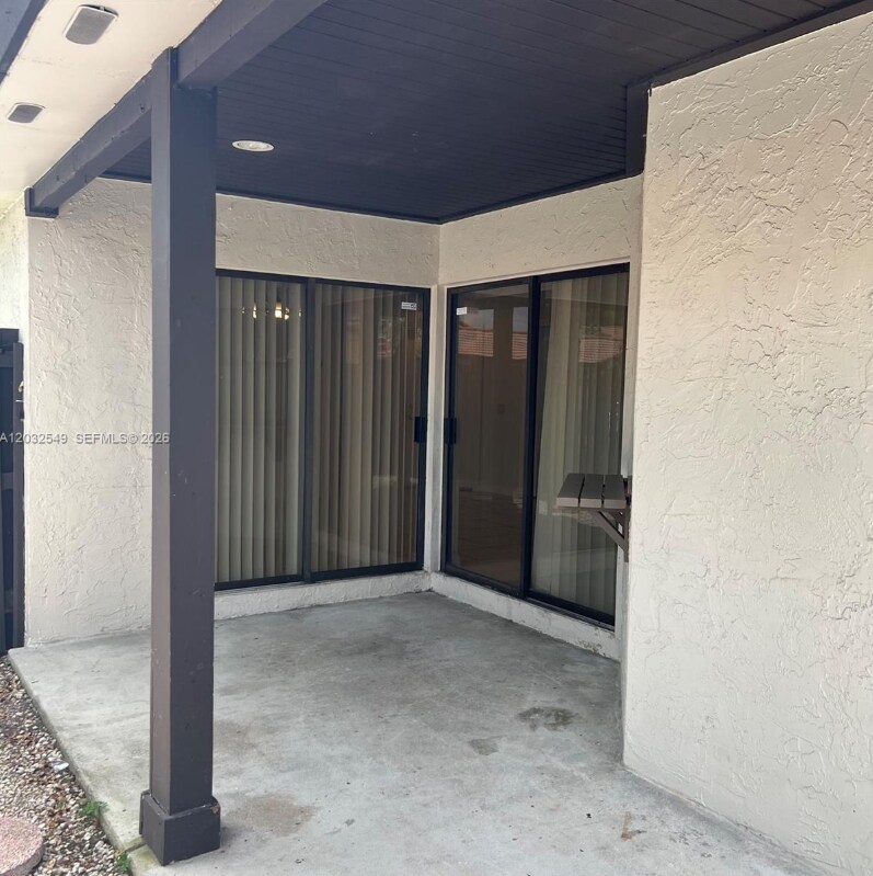 Building Photo - 15272 SW 46th Ln
