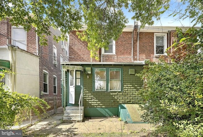 Building Photo - 413 Rector St