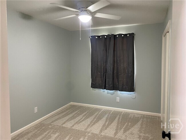 Building Photo - 12438 Largo Dr