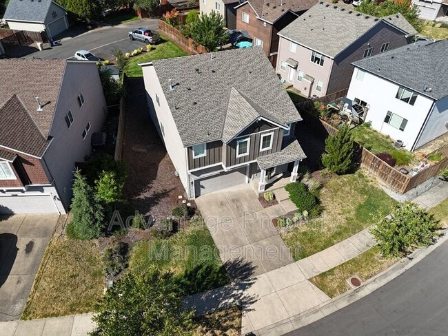 Building Photo - 2943 NW Corktree Ln