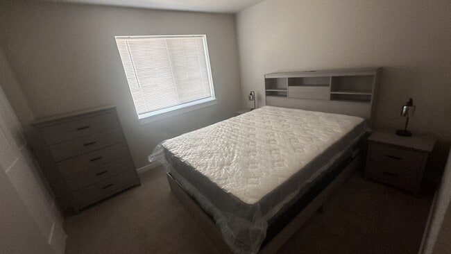 Building Photo - 123 9th Ave