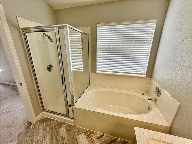 Building Photo - 14601 Ballycastle Trail